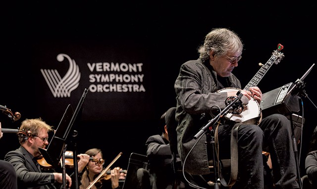 B&eacute;la Fleck and American Excellence at the Flynn Main Stage in Burlington - LUKE AWTRY