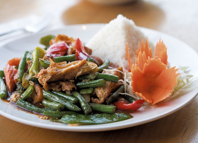 Spicy Green Bean dish with tofu and Khao Soi with chicken at Sabai Sabai Thai Cuisine - FILE: CALEB KENNA