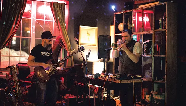 Willverine com Kyle Saulnier, Wallflower Collective, Burlington - Luke Awtry