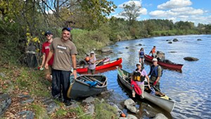 Stuck in Vermont: Volunteer Paddlers Clean Up Trash From the Lamoille River