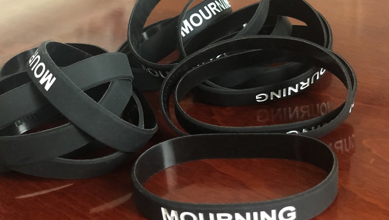 Mourning bracelets