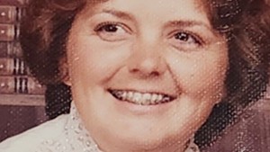 In Memoriam: Elaine Begin, 1953-2022 (2)