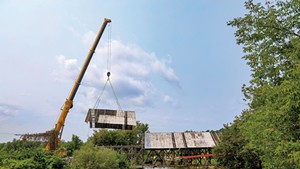 Dismantling the Sanborn Covered Bridge