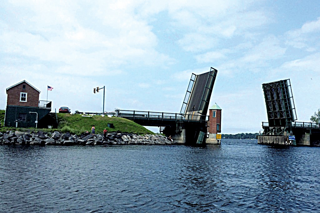 It'll Take Four Years to Replace the Drawbridge in North Hero — Twice Seven Days Vermont