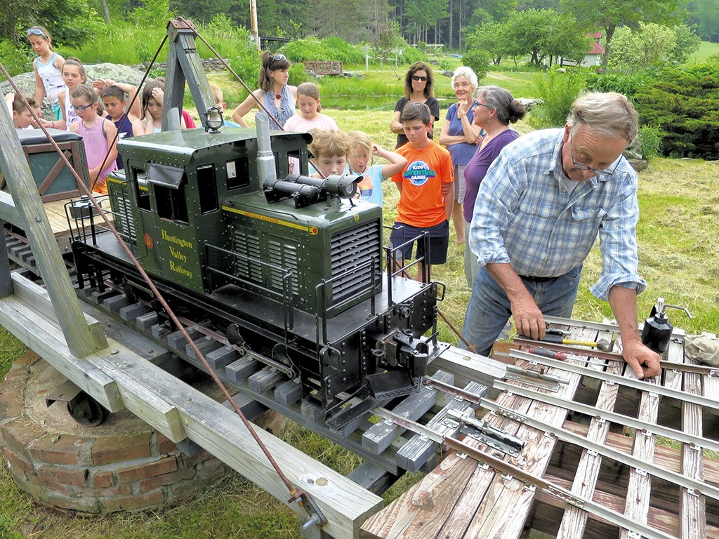Doorbraak kans Impressionisme Mini Train Rides With a View in Huntington | Education | Seven Days |  Vermont's Independent Voice