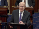 In an Emotional Speech, Leahy Bids Senate Farewell