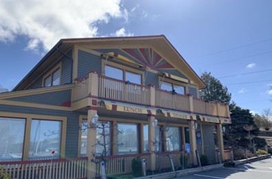 Pauline's Café Closes in South Burlington After Almost Half a Century