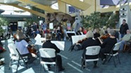 Me2/Orchestra Plays Bach at the Airport [SIV436]