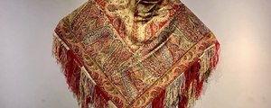COURTESY OF VERMONT HISTORY MUSEUM - A shawl in the exhibition