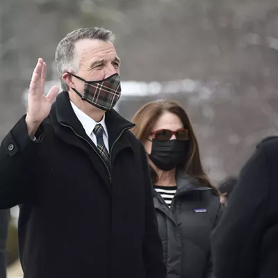 Image: Vermont's Leaders Take Oaths, Unite in Condemnation of Trump