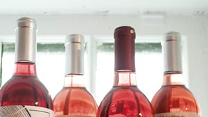 Vermont Wineries Roll With the Rosé Trend