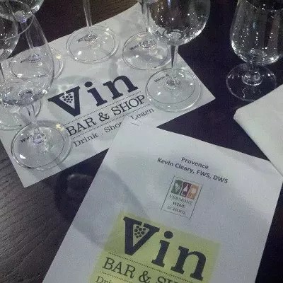 Image: Vin Bar &amp; Shop Closes Its Doors