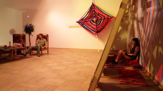 Image: Visiting Artist Talk: Lisi Raskin